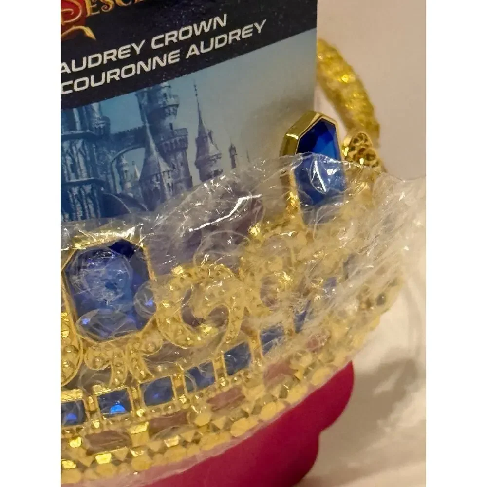 Disney AUTHENTIC Descendants 3 Audrey Costume with Wig and Crown (size 7/8)